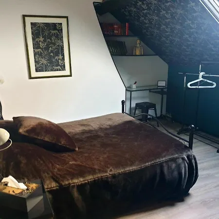 Chez Virginie אמיינס